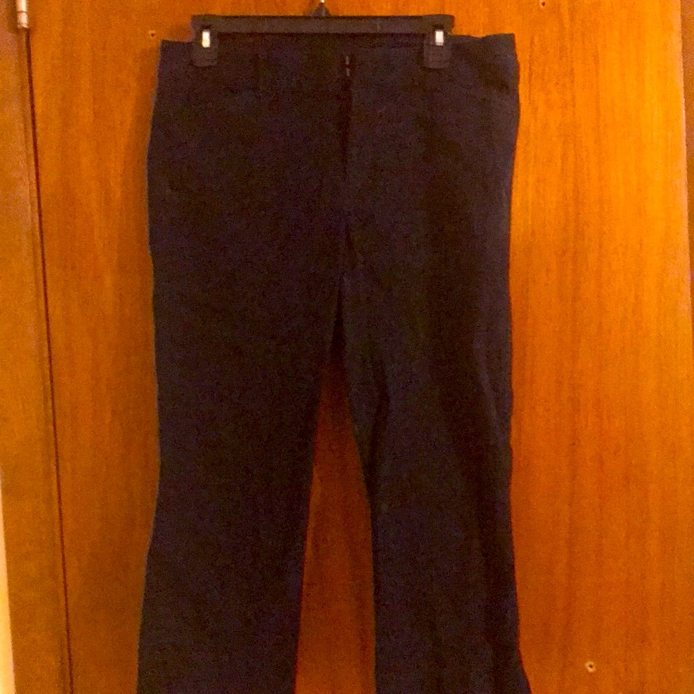 Womens black capris
